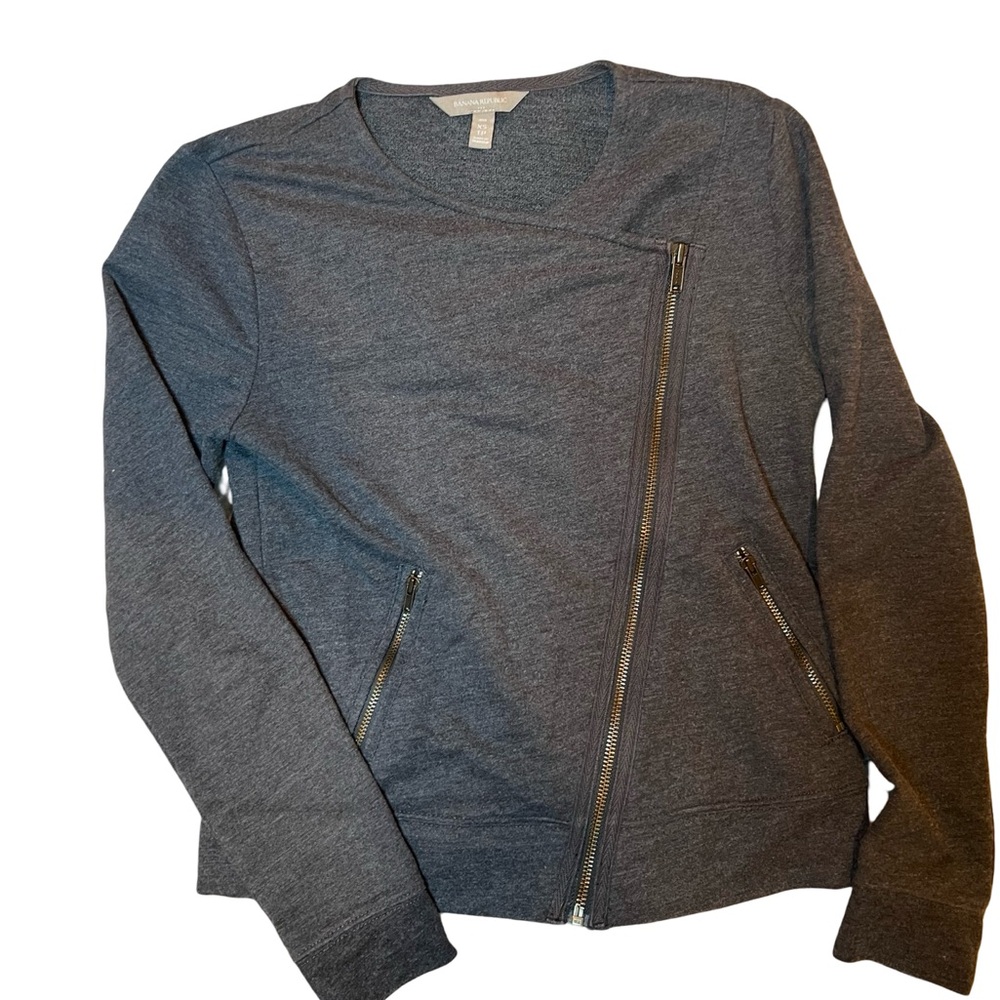 Beautiful and soft moto style sweater